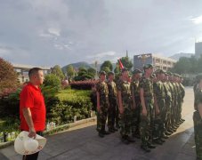 以炽热之心，护青春之姿——记慈利