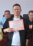 秉持初心，守望教育 ——记新邵县花