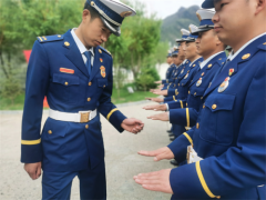 正衣冠 肃风纪 促形象丨昌都市森林消