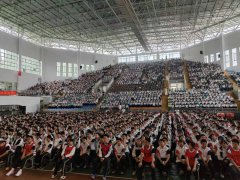 皇仓华鑫学校防溺水宣讲活动