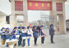 少年警官漯河中心开展系列普法活动