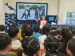 防恐防暴小行动   幼儿安全大守护 