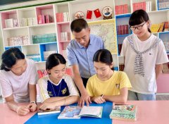 以军魂铸师魂 用热血育桃李  ——记