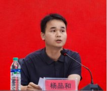 聚力联考·携手登顶——寻乌二中20