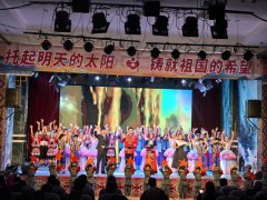 龙山四小土家打溜子《八哥洗澡》亮