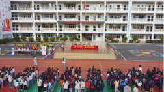 科技照亮老区 希望温暖校园——深圳